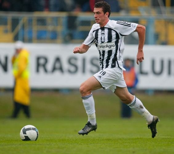 Dinamo i-a interzis lui Liviu Ganea, împrumutat la Astra, să joace în meciul direct din "Groapă"