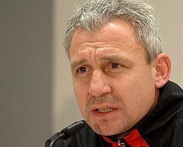 Directorul executiv al ŢSKA Sofia s-a săturat să tot schimbe antrenorul. Dotchev, al cincelea tehnician în 14 luni