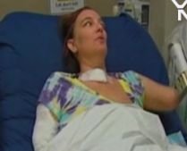 O femeie a rămas fără mâini şi picioare imediat după ce a născut (VIDEO)