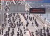 Grecia. 6.000 de motociclişti au traversat un pod pentru Cartea Recordurilor (VIDEO)
