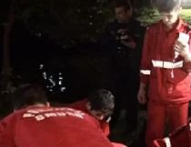 Un tânăr s-a înecat în lacul Colentina din Capitală în timp ce încerca să salveze un pescar (VIDEO) 