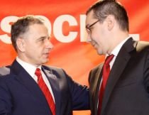 Geoană vs. Ponta. Geoană vrea premier PSD, susţinut de PNL. Ponta: Noi suntem Opoziţia. Campania a trecut