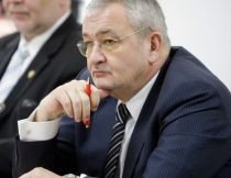 Marţi se dezbate moţiunea simplă PNL împotriva ministrului Vlădescu