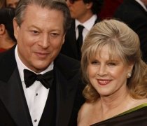 Al Gore divorţează de soţia sa, după 40 de ani de căsnicie