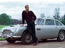 Maşina agentului 007, Aston Martin DB5, scoasa la licitaţie pentru cinci milioane de dolari