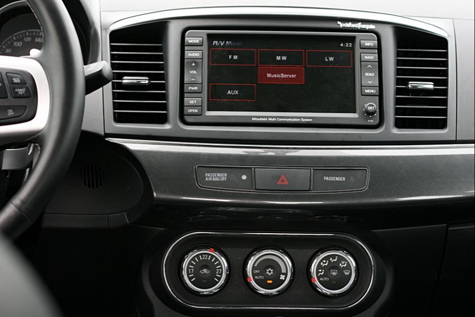 Test drive Antena3.ro. Mitsubishi Lancer Ralliart, un sedan sport care impune respect (FOTO) 79925