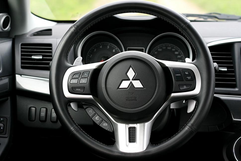 Test drive Antena3.ro. Mitsubishi Lancer Ralliart, un sedan sport care impune respect (FOTO) 79926