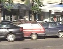 Municipalitatea interzice parcarea în Capitală, în timpul zilei, pe unele bulevarde mari 