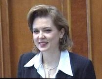 PSD: Anastase a vândut Prahova şi încearcă să facă din Parlament o anexă a Preşedinţiei (VIDEO)
