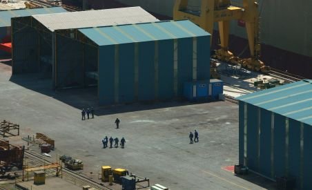 1000 de angajaţi de la Şantierul Naval Mangalia în grevă pentru salarii mai mari
