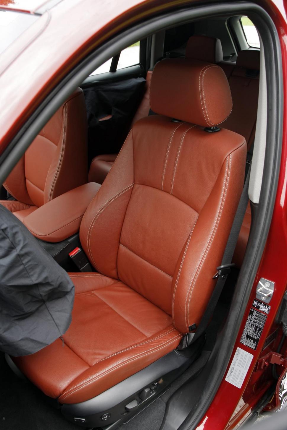 BMW X3 2011, prezentat în fotografii oficiale făcute publice chiar de producătorul german (FOTO) 79951