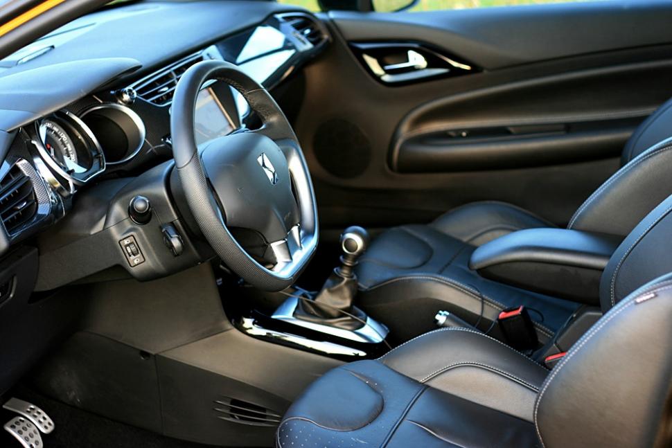 Test drive Antena3.ro. Citroen DS3, maşina care te scoate din anonimat (FOTO) 80006