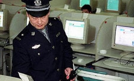China interzice militarilor să îşi facă blog