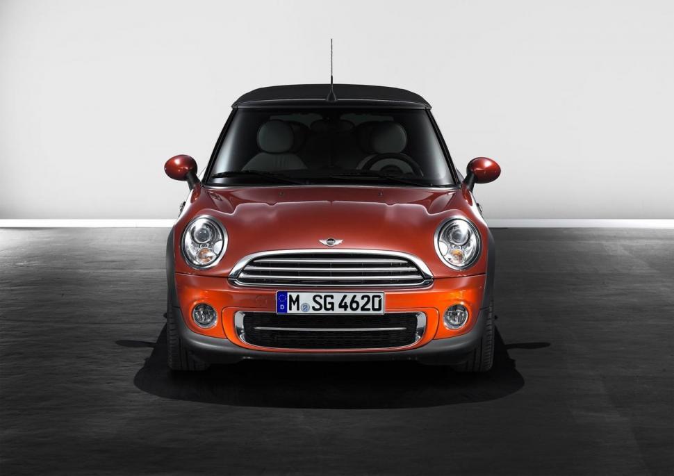 MINI dezvăluie facelift-ul modelelor Cooper, Coper Convertible şi Clubman. Toate versiunile dispun de noi motoare (FOTO) 80062