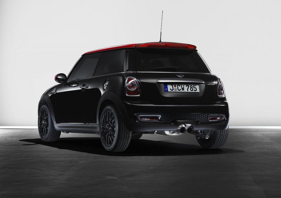 MINI dezvăluie facelift-ul modelelor Cooper, Coper Convertible şi Clubman. Toate versiunile dispun de noi motoare (FOTO) 80074