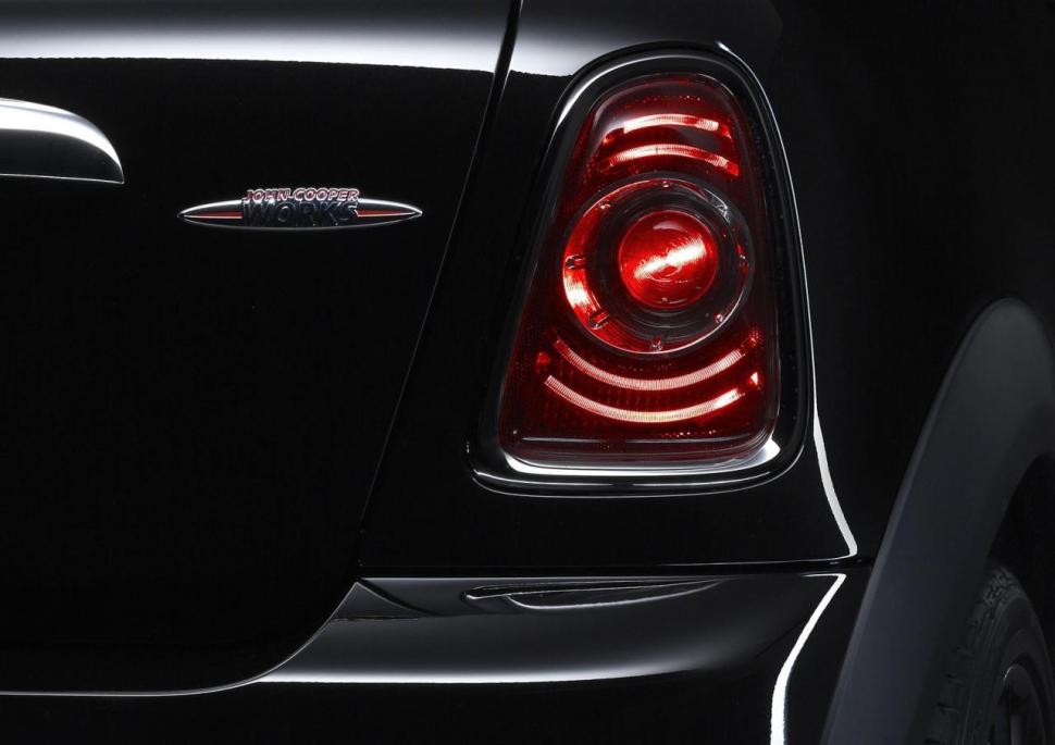 MINI dezvăluie facelift-ul modelelor Cooper, Coper Convertible şi Clubman. Toate versiunile dispun de noi motoare (FOTO) 80075