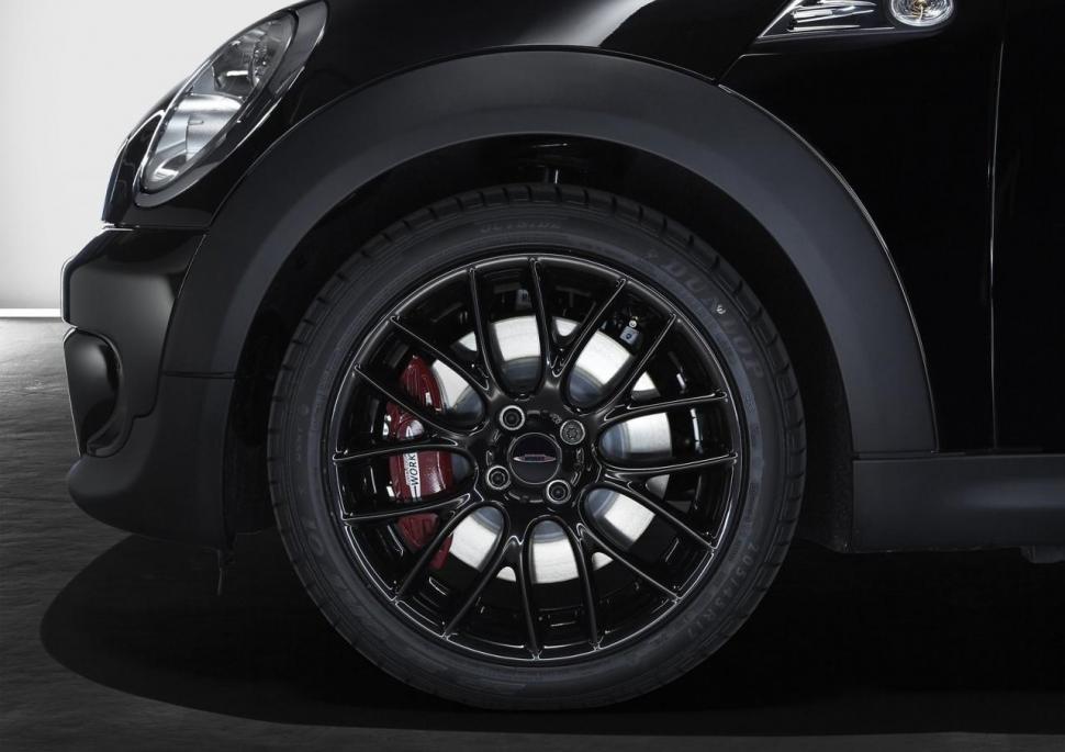MINI dezvăluie facelift-ul modelelor Cooper, Coper Convertible şi Clubman. Toate versiunile dispun de noi motoare (FOTO) 80076
