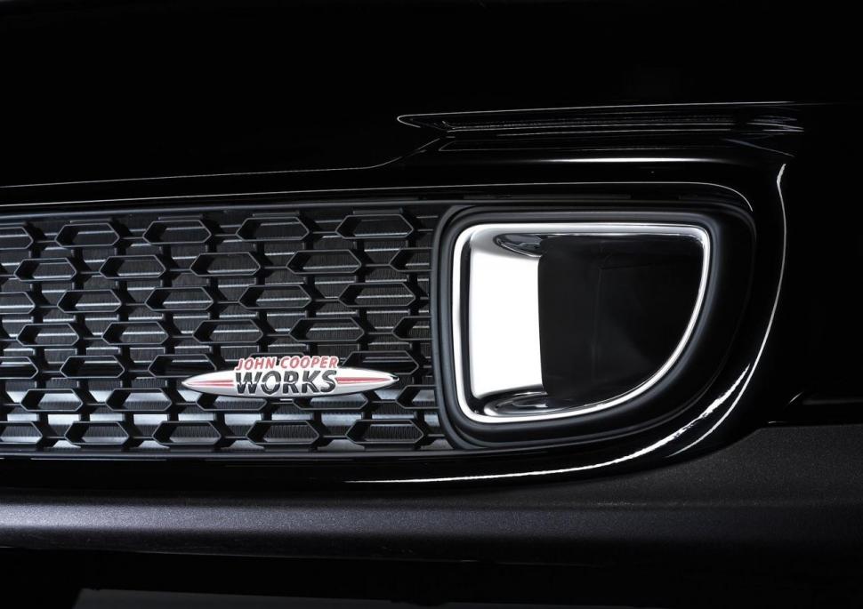 MINI dezvăluie facelift-ul modelelor Cooper, Coper Convertible şi Clubman. Toate versiunile dispun de noi motoare (FOTO) 80078