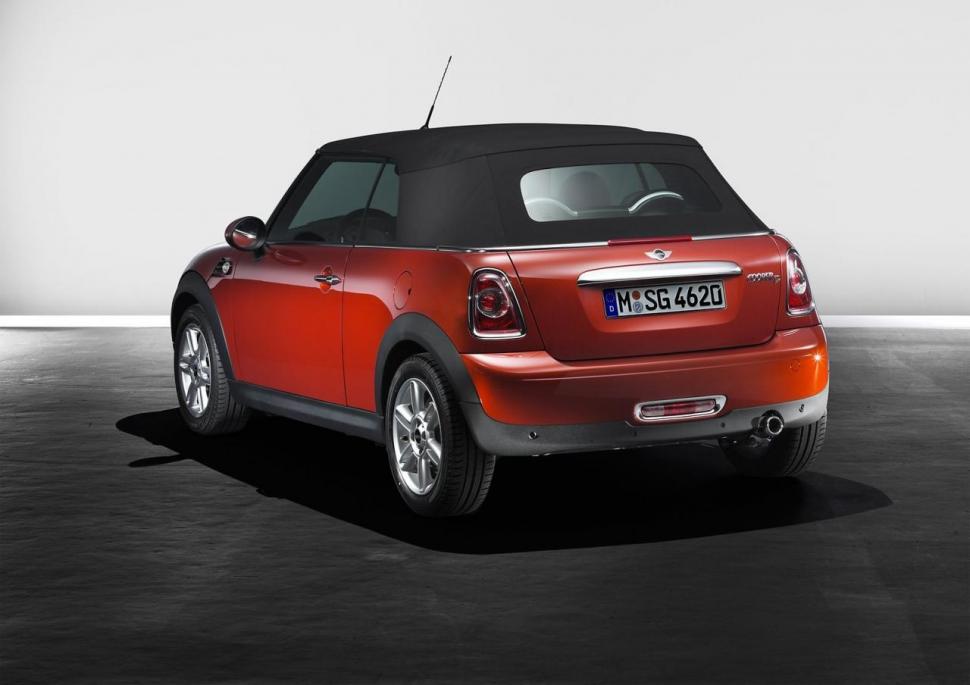 MINI dezvăluie facelift-ul modelelor Cooper, Coper Convertible şi Clubman. Toate versiunile dispun de noi motoare (FOTO) 80080