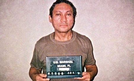 Franţa: Manuel Noriega, judecat pentru spălare de bani