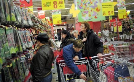 Hypermarketurile ar putea fi închise câteva zile din cauza majorării TVA