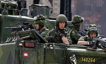Suedia desfiinţează serviciul militar obligatoriu