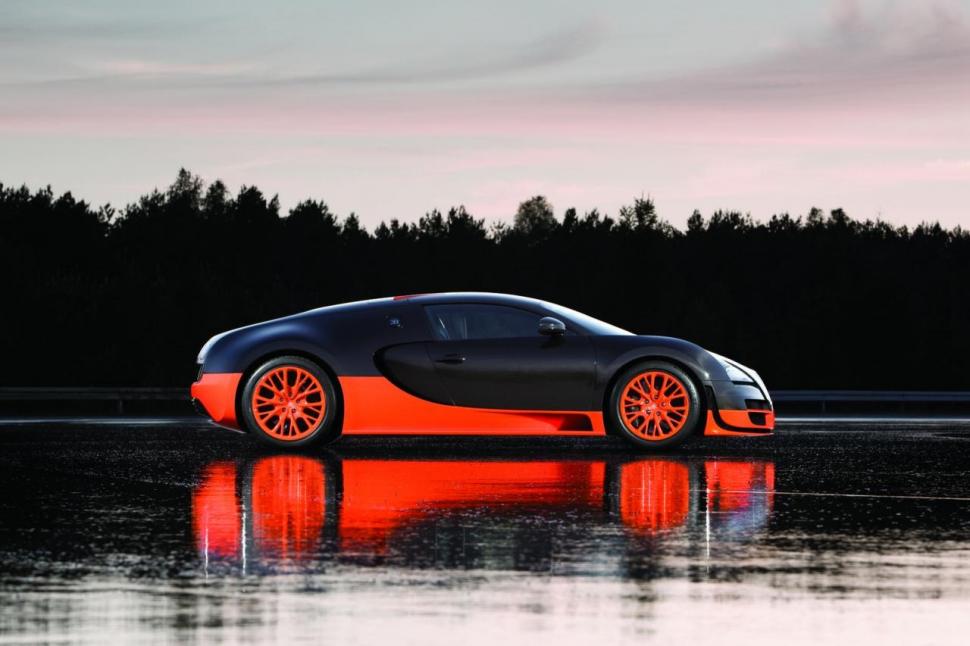 Bugatti anunţă Veyron 16.4 Super Sport. Bolidul cu o putere de 1.200 cai a stabilit un nou record mondial de viteză (FOTO) 80091