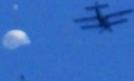 Imagini cu ultimul exerciţiu al avionului AN-2 înainte de accidentul de la Tuzla (VIDEO)