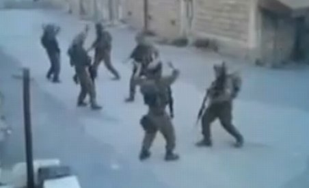 Militari în paşi de dans: Soldaţii israelieni, în ipostaze inedite (VIDEO)