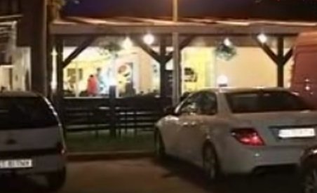 Snopit în bătaie pentru un loc de parcare din Mamaia (VIDEO)
