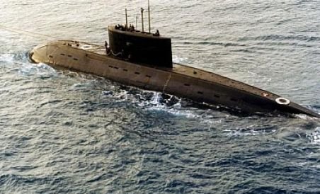 India alocă 11 miliarde de dolari pentru construirea a şase submarine