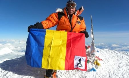 Alpinista română COCO va deveni prima femeie care încheie circuitul Volcanic Seven Summits