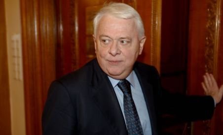 Hrebenciuc a anunţat că nu mai candidează la funcţia de lider al grupului deputaţilor PSD