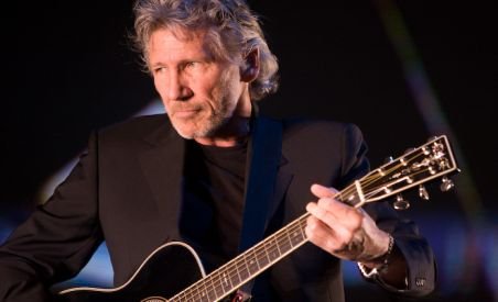 David Gilmour va cânta din nou cu Roger Waters, într-un concert din turneul aniversar "The Wall"