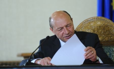 Băsescu: Consider inacceptabilă formularea CE că România încalcă angajamentele asumate (VIDEO)