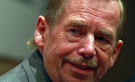 Fostul preşedinte ceh Vaclav Havel s-a apucat de regie de film