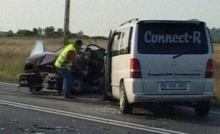 Membrii trupei Connect-R, implicaţi într-un accident rutier pe DN 1 (VIDEO)