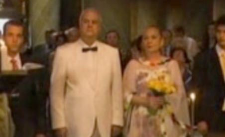 Adrian Năstase şi soţia sa au sărbătorit nunta de argint (VIDEO)