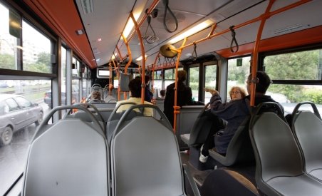 Autobuzele către obiectivele turistice din jurul Capitalei au fost puse în circulaţie (VIDEO)