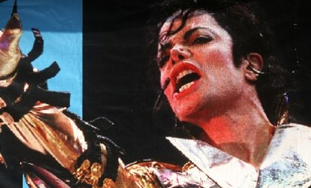 Un nou album Michael Jackson va fi lansat în noiembrie