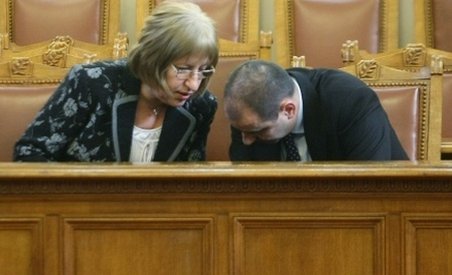 Procurorii bulgari solicită menţinerea în arest a directorului Rompetrol Bulgaria 
