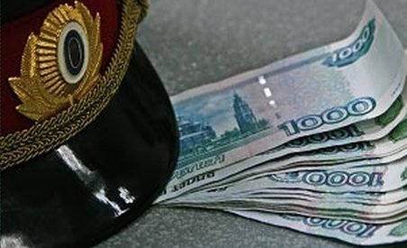 Rusia, ţara corupţiei: Un post de inspector al poliţiei rutiere, 50.000 de dolari