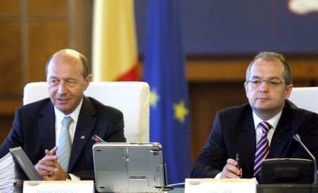 Băsescu: Nu e de ajuns să disponibilizăm 74.000 de bugetari