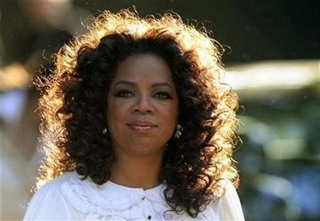 Reţeaua TV a lui Oprah Winfrey, dată în judecată de o fostă angajată, reclamând mediul ostil de lucru