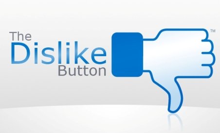 Înşelăciune pe Facebook cu o aplicaţie care instalează butonul "dislike"