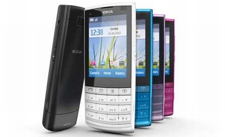 Nokia anunţă X3 touch and type, un terminal care îmbină ecranul tactil cu tastatura tradiţională (FOTO)