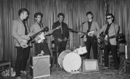 Se împlinesc 50 de ani de la primul concert susţinut de Beatles (VIDEO)