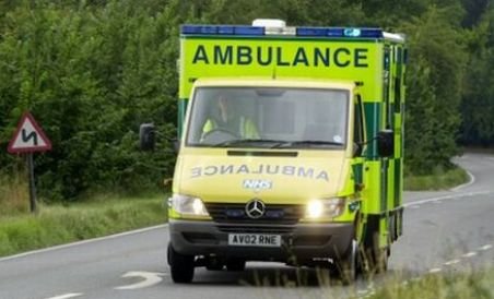 Ciocnirea unui tren local cu un camion a provocat rănirea a 21 de oameni, în Anglia