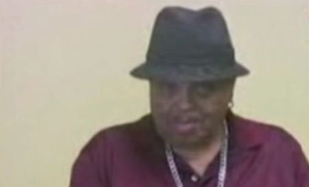Părinţii lui Michael Jackson divorţează după 60 de ani de căsnicie (VIDEO)