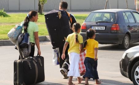 Presa internaţională despre expulzarea romilor: Nimic nu-i poate împiedica să revină în Franţa